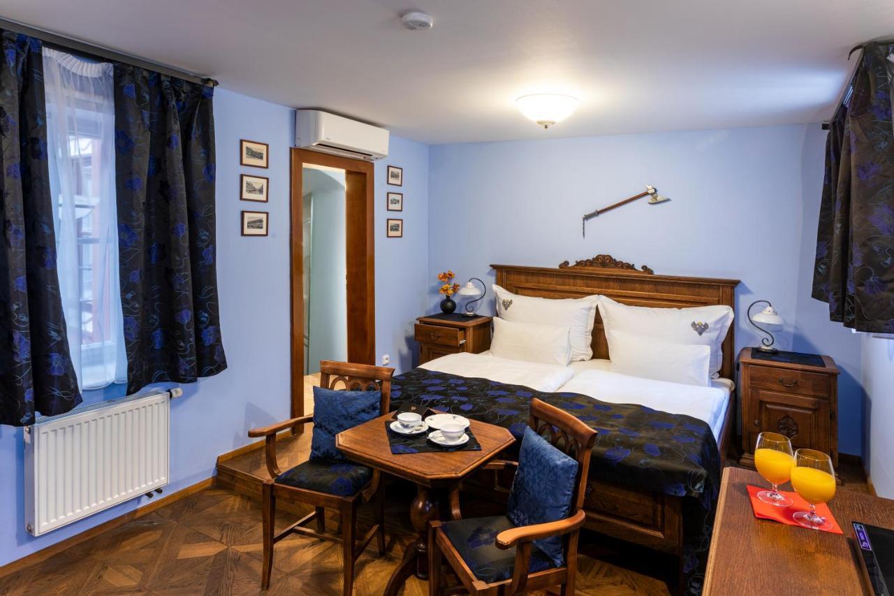 Hotel U Cerneho Orla Prag