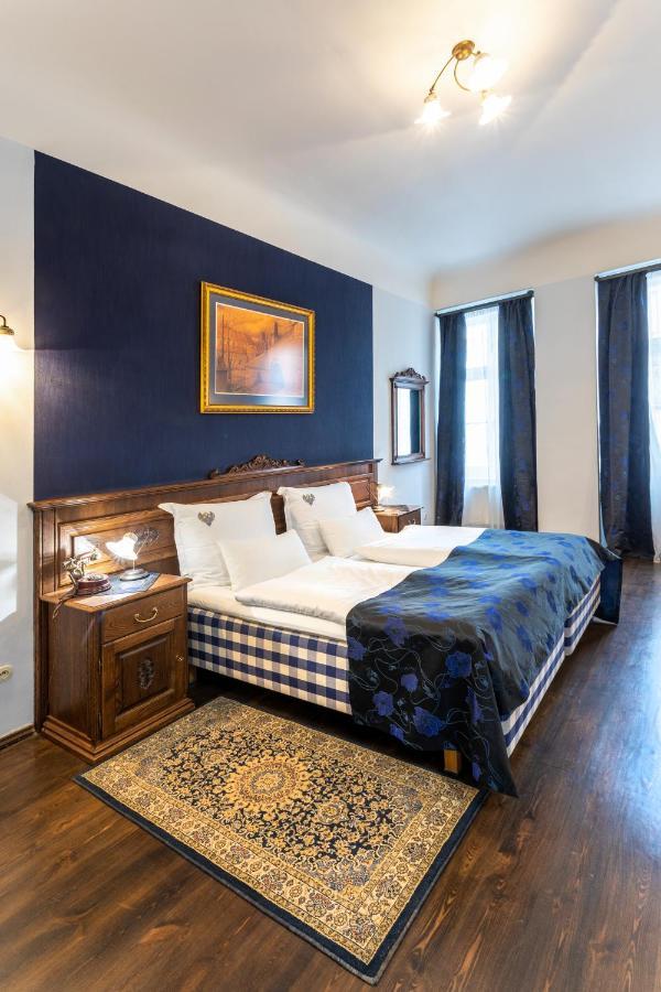Hotel U Cerneho Orla Prag